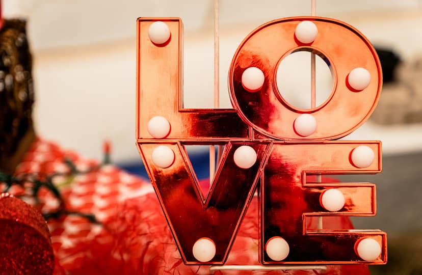Valentine’s Day demand holds steady as shoppers place more orders and reshape spending habits, says Visualsoft